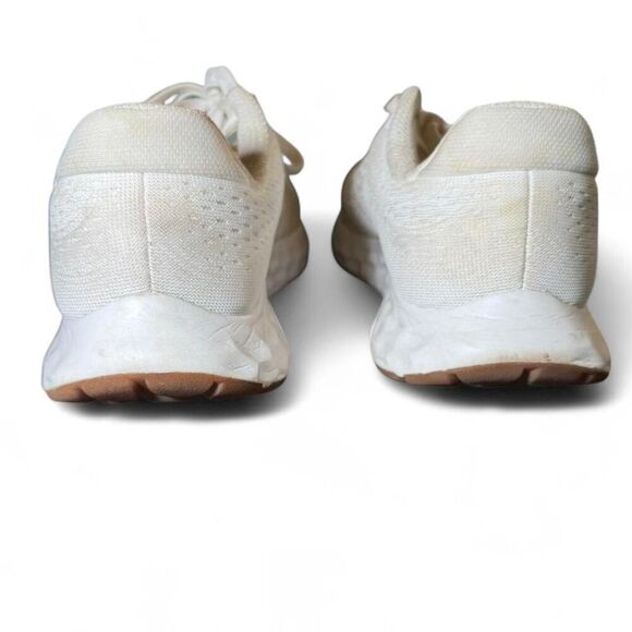 White New Balance Fresh Foam 5200GW running athletic shoes  M 9.5/W11 - Picture 6 of 8